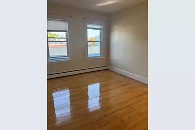 9 Monk St #3, Boston, MA 02127 - Photo 7