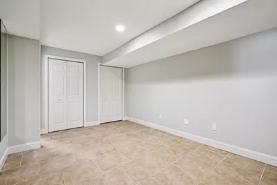 56 Valley St, Everett, MA 02149 - Photo 9