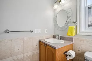 56 Valley St, Everett, MA 02149 - Photo 9