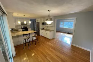 18 Charles St, Lexington, MA 02421 - Photo 5