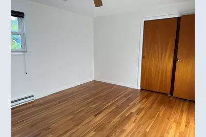 585 Burncoat St, Worcester, MA 01606 - Photo 15