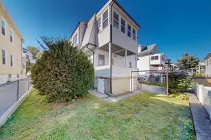 147 Langdon Ave, Watertown, MA 02472 - Photo 13