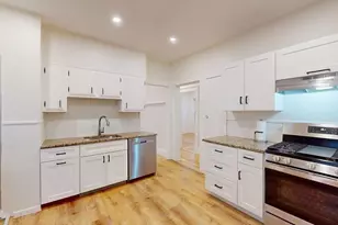 147 Langdon Ave, Watertown, MA 02472 - Photo 15