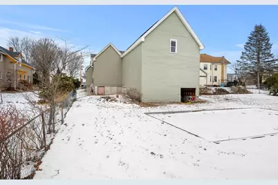 77 Race St, Haverhill, MA 01830 - Photo 37