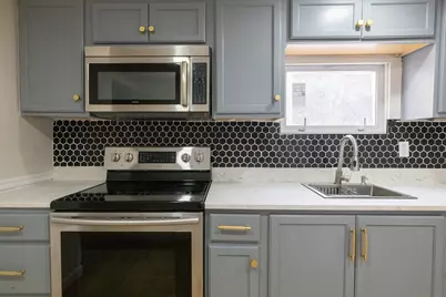 145 Spruce St, Winchendon, MA 01475 - Photo 3