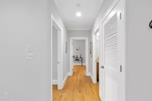 18 Robert St, Boston, MA 02131 - Photo 7