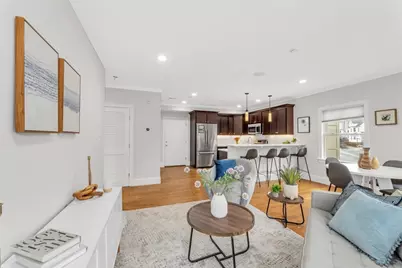 18 Robert Street #Unit 4, Boston, MA 02131 - Photo 5