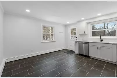 10 Townsend Rd, Shirley, MA 01464 - Photo 11