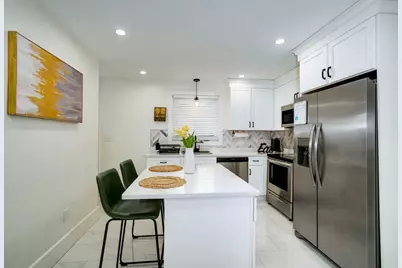 82 Blue Hill Ave, Milton, MA 02186 - Photo 15