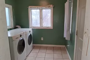 17 Langley St, Fall River, MA 02720 - Photo 15