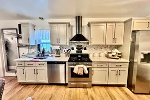 25 Pearl St, Clinton, MA 01510 - Photo 3