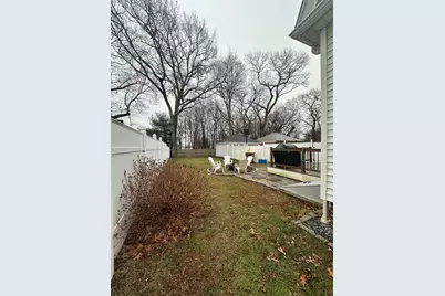 309 Doherty St, Fall River, MA 02720 - Photo 17