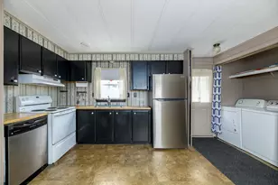 12 Presidential Cir, Warren, MA 01083 - Photo 13