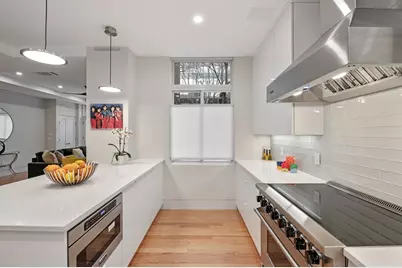 950 Massachusetts Avenue #C3B, Cambridge, MA 02139 - Photo 9