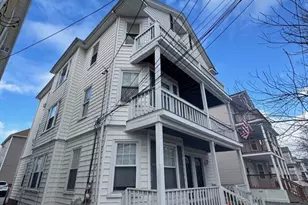 162-164 Oakland Ave, Providence, RI 02908 - Photo 5