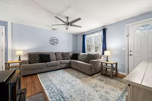 1 Democracy Dr, Amesbury, MA 01913 - Photo 3