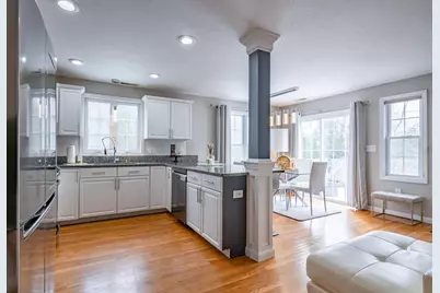 309 Farrwood #309, Haverhill, MA 01835 - Photo 3