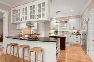 21 Raymond Ave, Somerville, MA 02144 - Photo 5