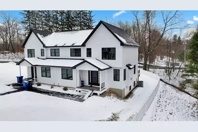 711 Massachusetts Ave #4, Lunenburg, MA 01462 - Photo 1