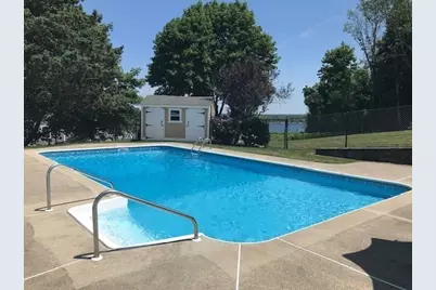 692 Elm St, Somerset, MA 02726 - Photo 37