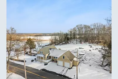 692 Elm St, Somerset, MA 02726 - Photo 31