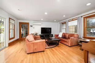 692 Elm St, Somerset, MA 02726 - Photo 13