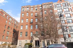 1945 Commonwealth Ave, Boston, MA 02135 - Photo 15