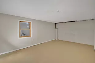 103 Catherine St, Chicopee, MA 01013 - Photo 29