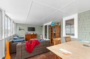299 Asbury St, Hamilton, MA 01982 - Photo 15