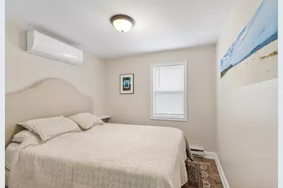 299 Asbury St, Hamilton, MA 01982 - Photo 9