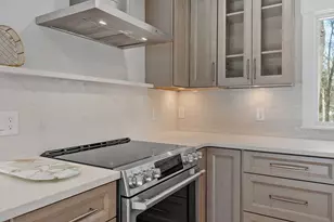 525 Lindell Ave, Leominster, MA 01453 - Photo 9