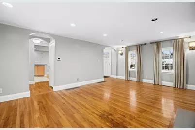 66 Brookline St, Newton, MA 02467 - Photo 3