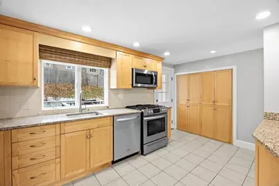 66 Brookline St, Newton, MA 02467 - Photo 9