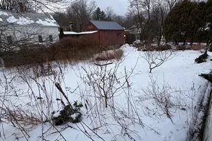 6 Williams St, Williamsburg, MA 01096 - Photo 31