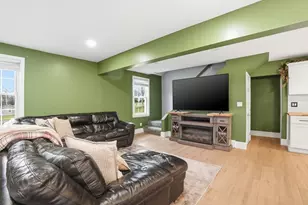 98 Cliffe Ave, Swansea, MA 02777 - Photo 7