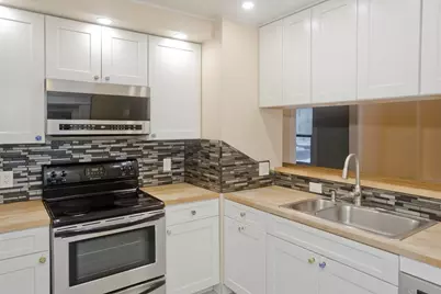 53 Warren Street, West Springfield, MA 01089 - Photo 11