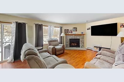 15 Teddy Rd, Worcester, MA 01603 - Photo 11