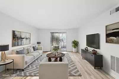 8 Shadowbrook Ln #39, Milford, MA 01757 - Photo 3