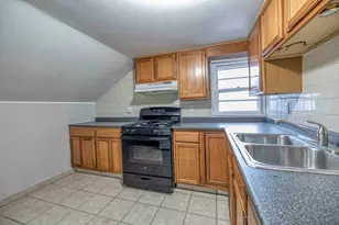 1636 South Main, Fall River, MA 02724 - Photo 5