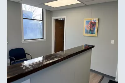 77 Meadow St., Holyoke, MA 01040 - Photo 3