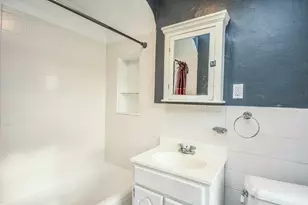 13 Ash St, Quincy, MA 02171 - Photo 17