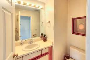 65 Brookdale Cir, Shrewsbury, MA 01545 - Photo 9