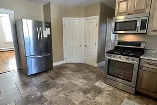 70 Valley St, Wakefield, MA 01880 - Photo 5