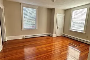 70 Valley St, Wakefield, MA 01880 - Photo 11