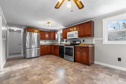 14 Laurel Dr, Ware, MA 01082 - Photo 3