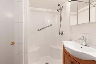 18 Van Norden Rd, Woburn, MA 01801 - Photo 31