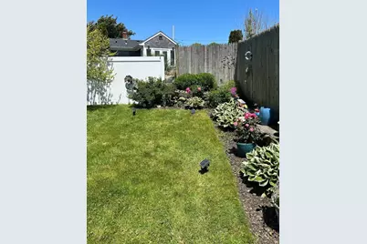 58 Bayview Avenue, Fairhaven, MA 02719 - Photo 37