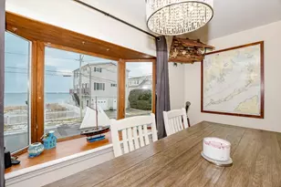 58 Bayview Ave, Fairhaven, MA 02719 - Photo 7