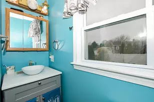 58 Bayview Ave, Fairhaven, MA 02719 - Photo 19