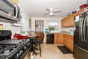 58 Bayview Ave, Fairhaven, MA 02719 - Photo 21